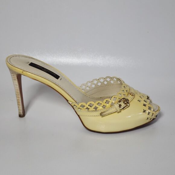 Louis Vuitton Yellow Patent Monogram Mule Heels Sz 35.5 EU / US 5.5 Italy - Picture 11 of 16